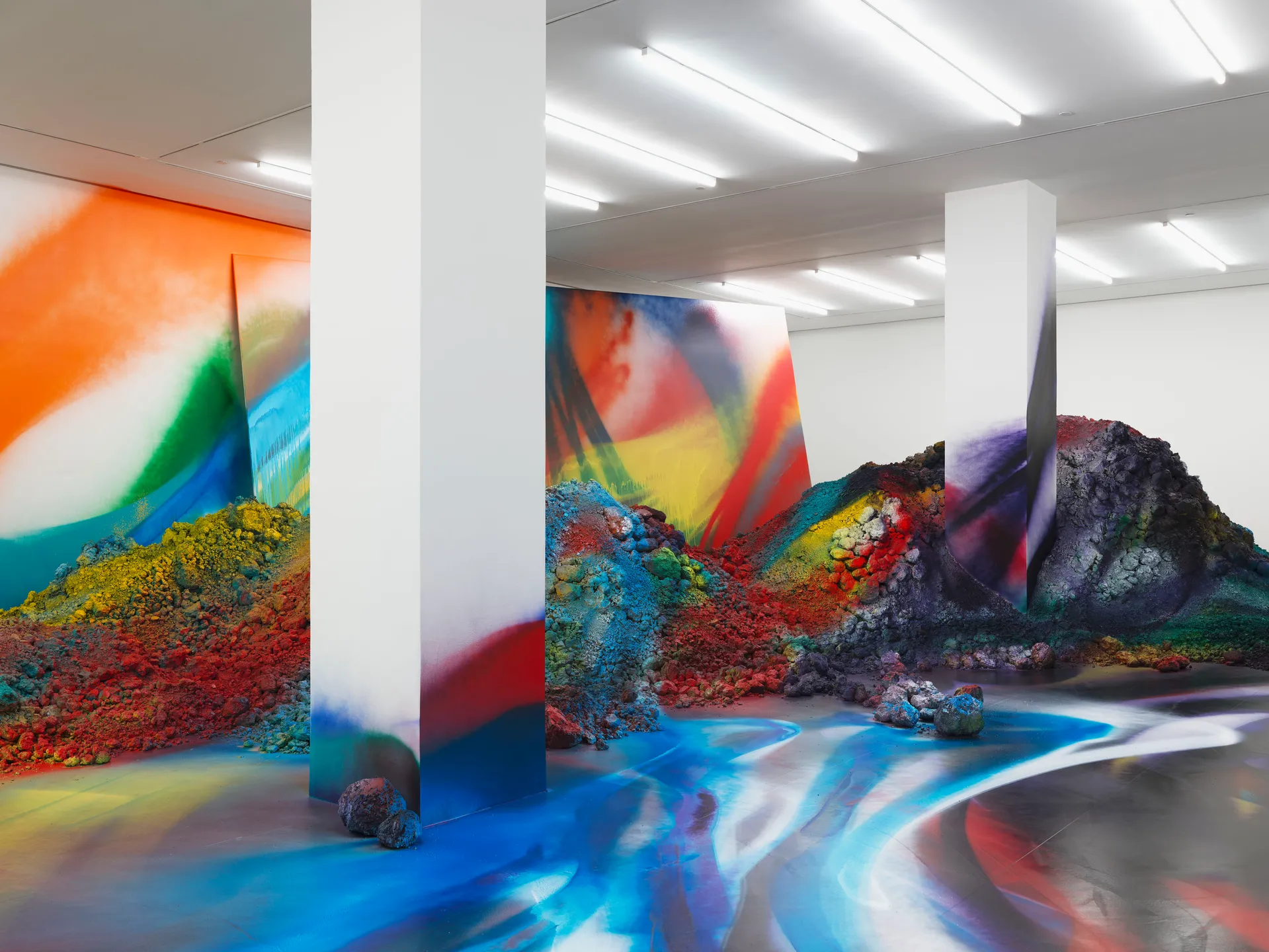 Katharina Grosse White Cube exhibition London